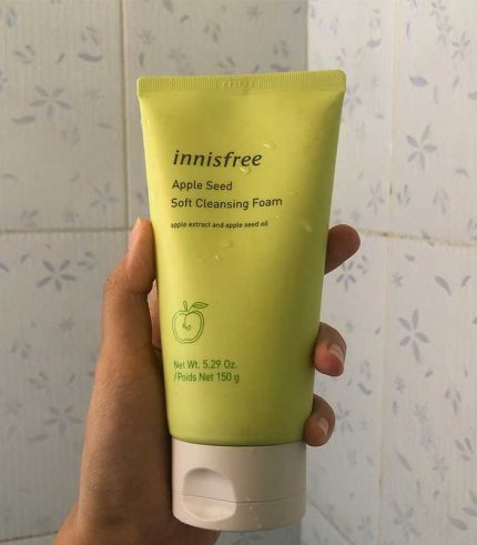 Innisfree Apple Seed Soft Cleansing Foam 150g